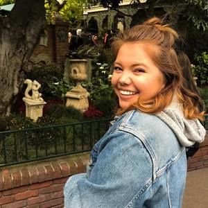 Meet your Posher, Carly